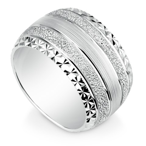https://www.goldiam.easystockhosting.com/sites/default/files/039_whitegold%20%28%D7%A7%D7%98%D7%9F%29.jpg